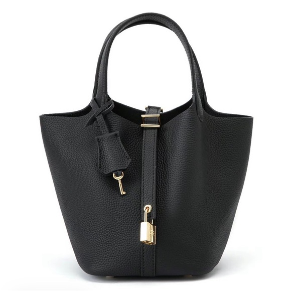 NEW | Women’s Black Leather Bucket Bag - Picture 4 of 7